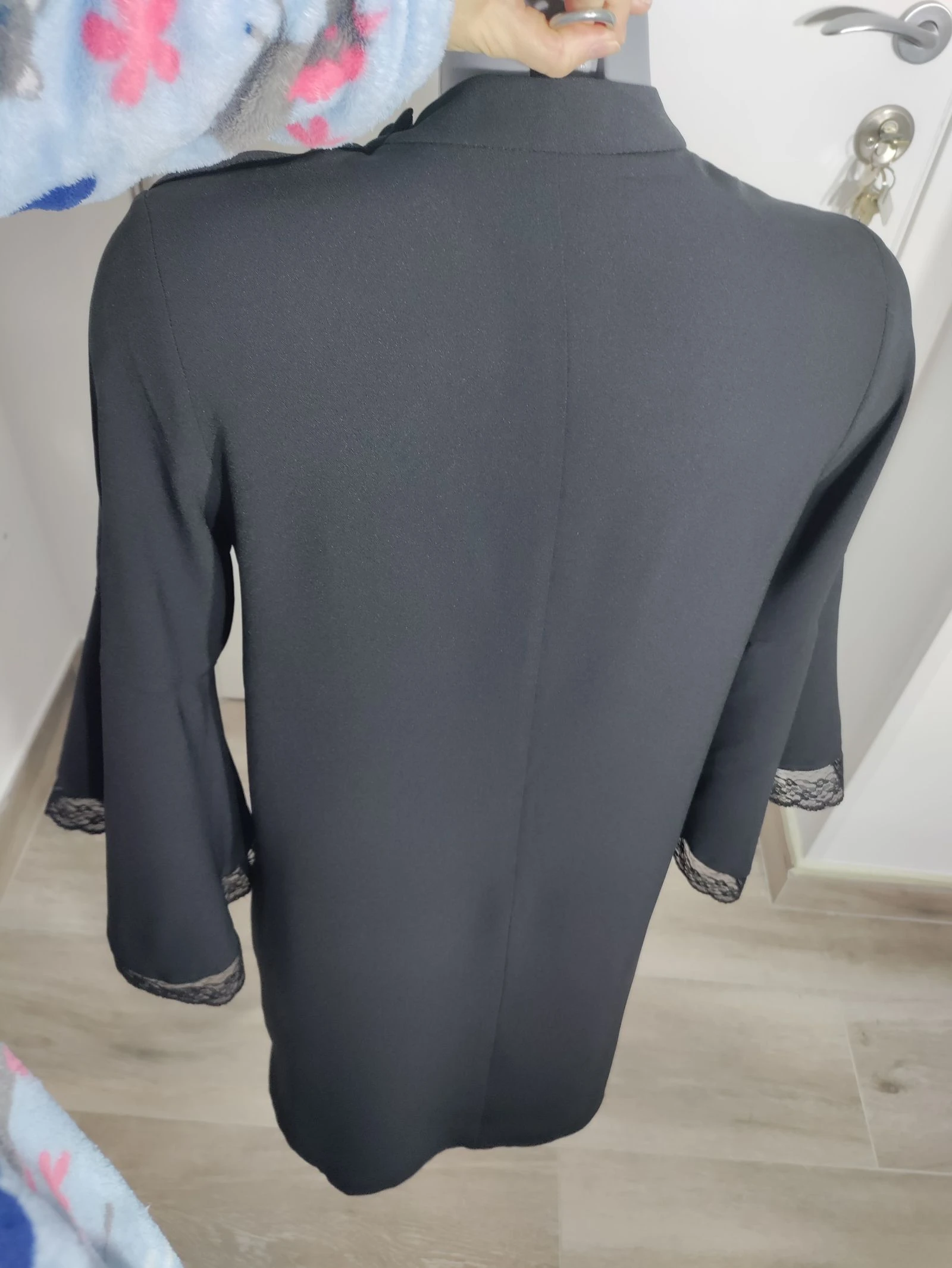 Zara Basic vestido preto com renda e botões no ombro tamanho M – photo 6